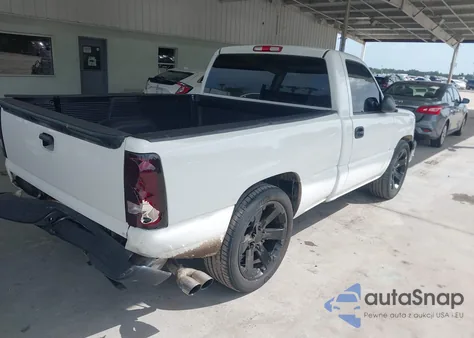 2005 Chevrolet Silverado 1500 Work Truck from USA, damaged, VIN 1GCEC14XX5Z318107